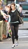 th_59476_celebrity_paradise.com_TheElder_LivTyler2011_09_26_OutandaboutinNY3_122_337lo.jpg
