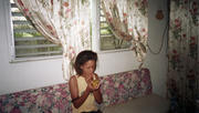 th_134811701_Preppie_Rihanna_private_family_photos_9_122_69lo.jpg
