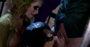 http://img235.imagevenue.com/loc418/th_584553855_katwoman_xxx_DVD2_123_418lo.jpg